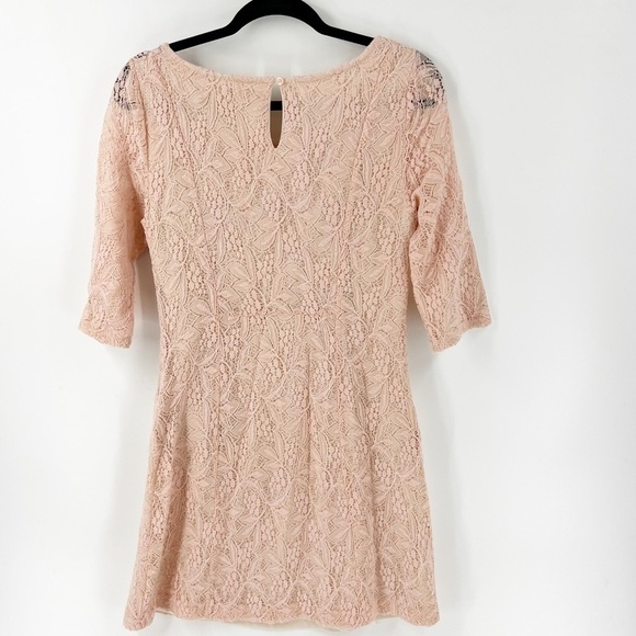 ✅ ANTHROPOLOGIE MAEVE PINK LACE 3/4 SLEEVE DRESS SIZE MEDIUM - Picture 5 of 8
